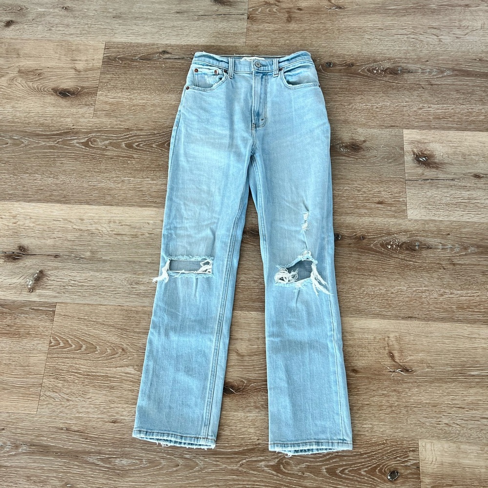 ABERCROMBIE ankle straight ultra high rise!